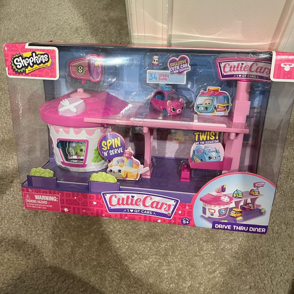 New Shopkins Cutie Cars toy
